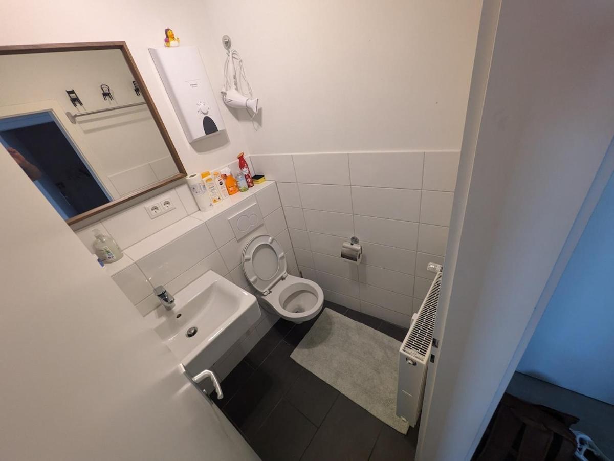 Apartment Near Train Station *